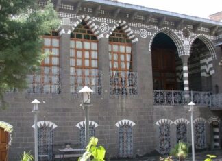 Amasis Breaks His Friendship with Polycrates