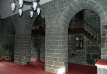 Different Stories About the Samian Fleet